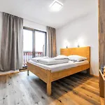 Apartman Apartments Srdiecko - Jasna South, Sauna, Fireplace, Forest View